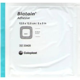 Coloplast Biatain Повязка губчатая адгезивная 12,5x12,5 см. (33420)